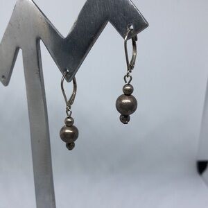 Vintage sterling silver ball shape dangle drop earrings classy timeless elegant